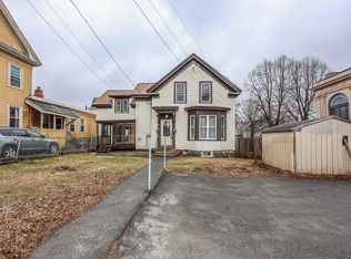 137 Parker St, Lawrence, MA 01843