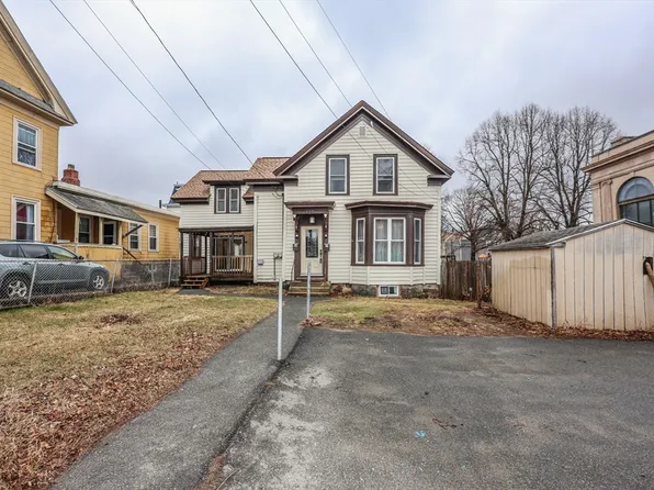 137 Parker St, Lawrence, MA 01843