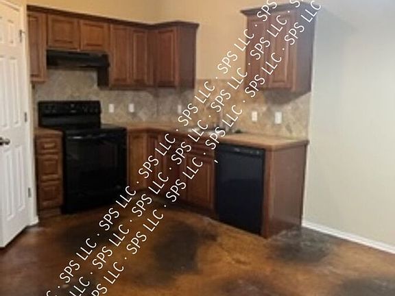 3rd image of 113 NE 23rd St #A