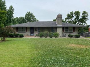 521 E Partridge St, Independence, MO 64055