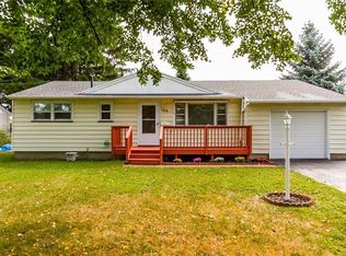 100 Verstreet Dr, Rochester, NY 14616