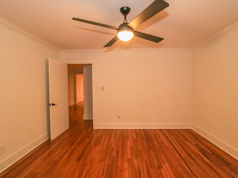 426 Rogers St — Photo 27