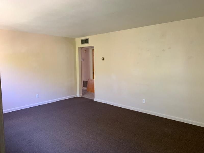 1st image of 523 2nd St APT 30