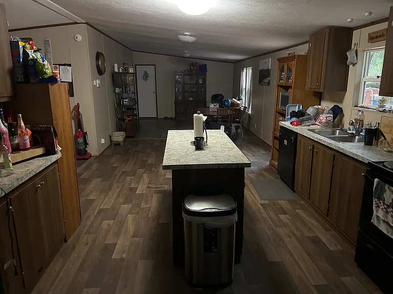 6005 Defoores St — Photo 6