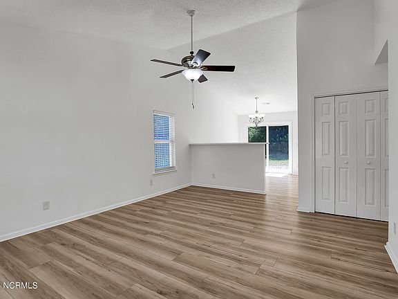 5th image of 5627 Chilmark Court