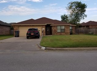 313 Boggy Creek Dr, Ardmore, OK 73401