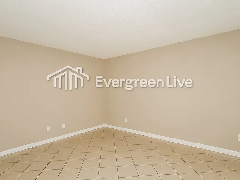 3460 Meier Dr — Photo 13