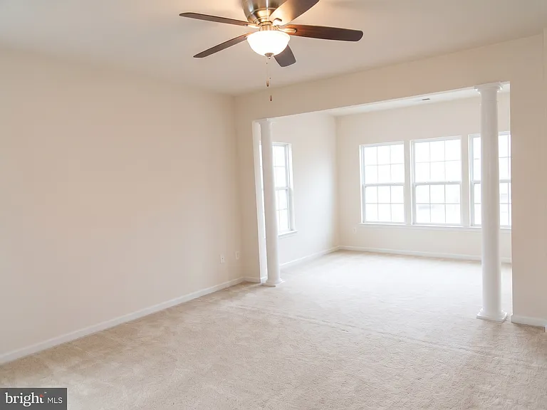 4255 Talmadge Cir — Photo 21