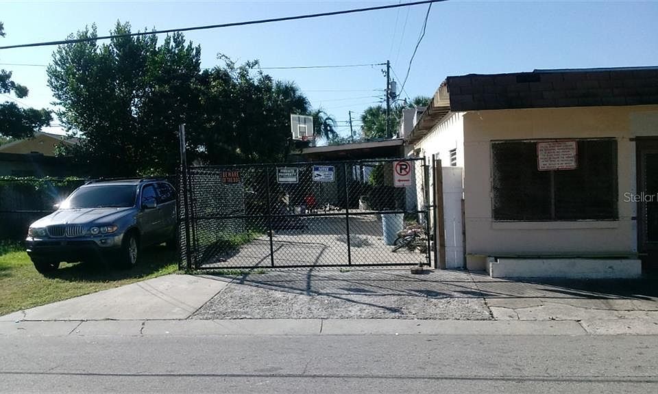 1st image of 1002 La Salle St