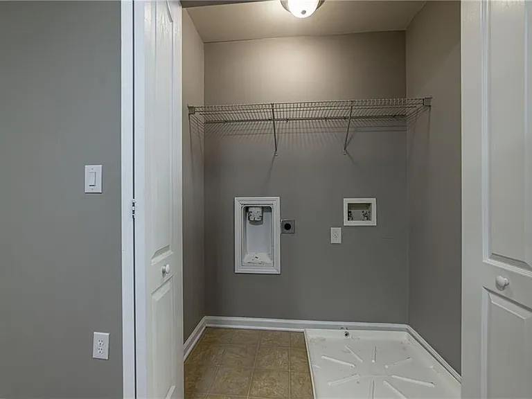2657 Cedar Dr — Photo 36