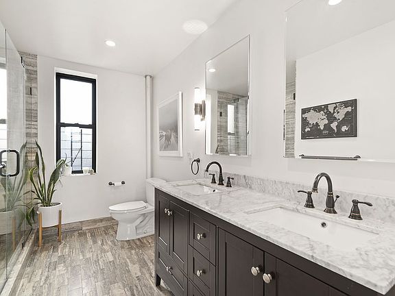 3rd image of 6 W 107th St APT 6A