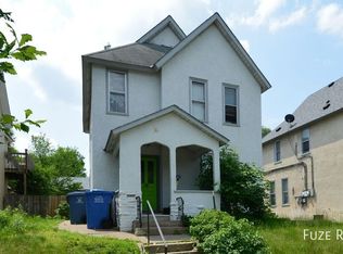 920 22nd Ave NE FLOOR 1, Minneapolis, MN 55418