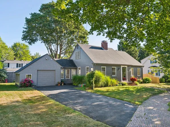 24 Bay View Drive, Portland, ME 04103