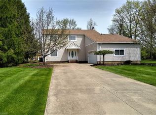 4430 Sir Robert Ave, North Royalton, OH 44133