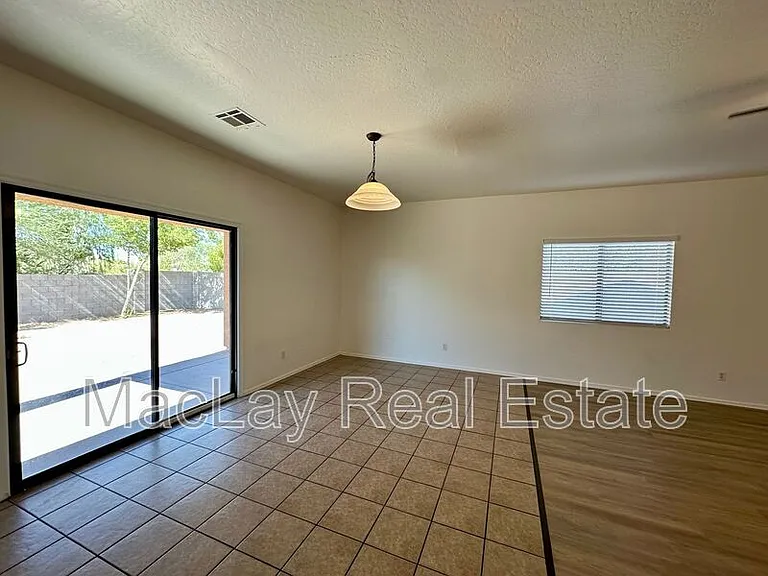 1308 W Fremont Rd — Photo 4