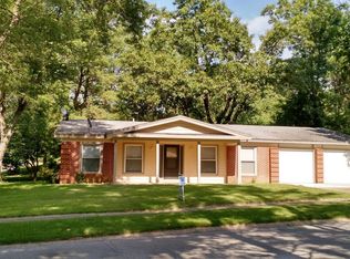 803 S Glenview Dr, Carbondale, IL 62901
