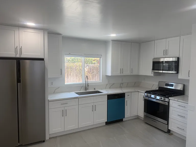 3697 Central Ave — Photo 5
