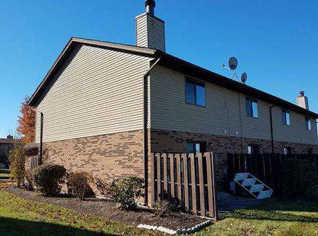 2nd image of 120 Ewing Dr APT A