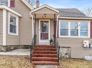 2 Grove St, Methuen, MA 01844