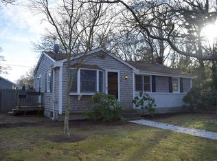 23 Red Brook Rd, Buzzards Bay, MA 02532