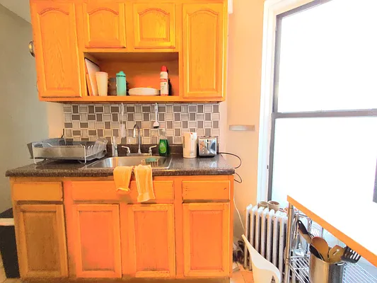 Rented by Signature Property Realty | media 25