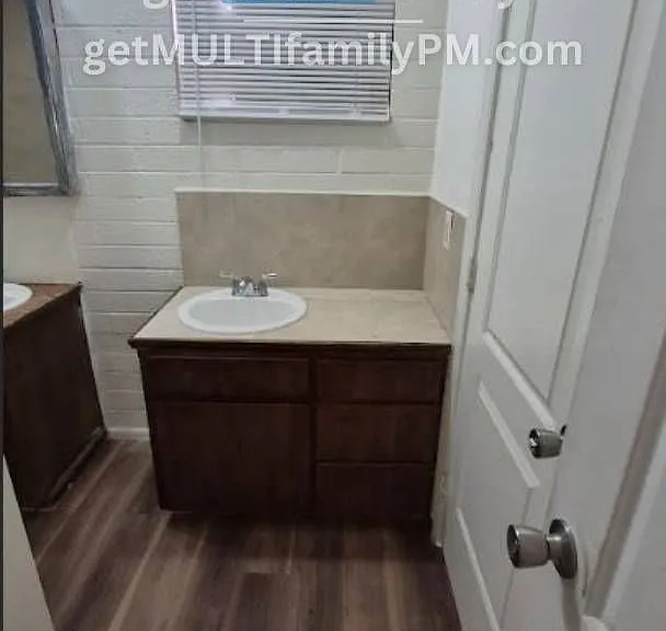 8407 E Coronado Rd #4 — Photo 11