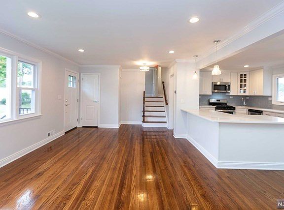 2nd image of 234 Pascack Ave