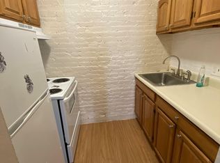 896 Huntington Ave APT 5A, Boston, MA 02115