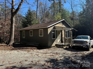 3424 Chimney Rock Rd, Hendersonville, NC 28792