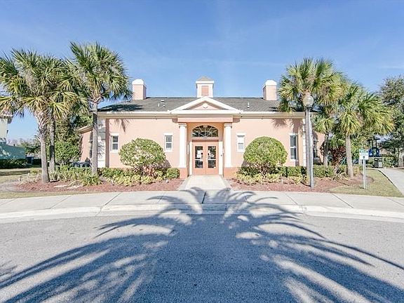 Leasing Office/Community Center