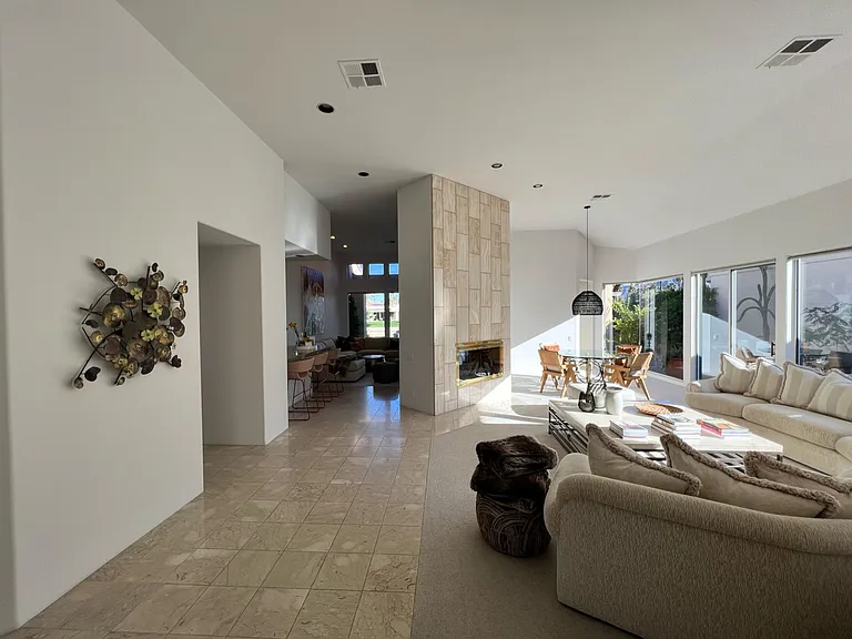 75145 Spyglass Dr — Photo 13