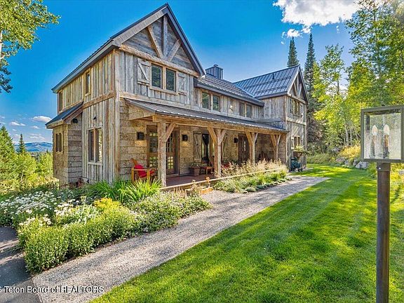 2nd image of 2465 N Fish Creek Rd