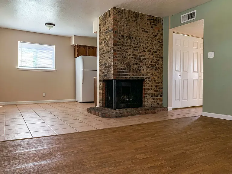 2 Bedroom Fourplex with Fireplace — Photo 8