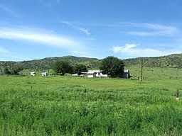 Rural setting, views!