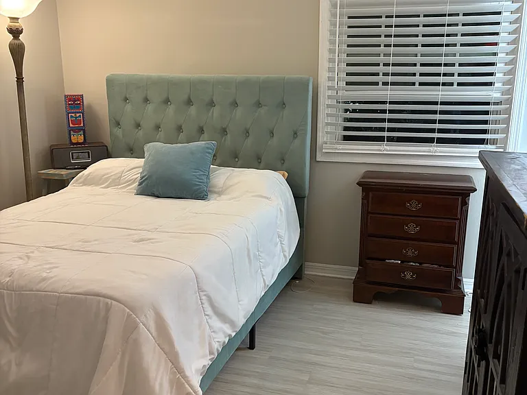190 Pompano Dr SE #C — Photo 8