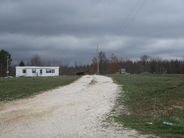 2nd image of 4832 Pt Mason Rd