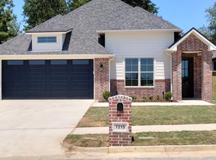 7215 Rolling Acres Pl, Tyler, TX 75707