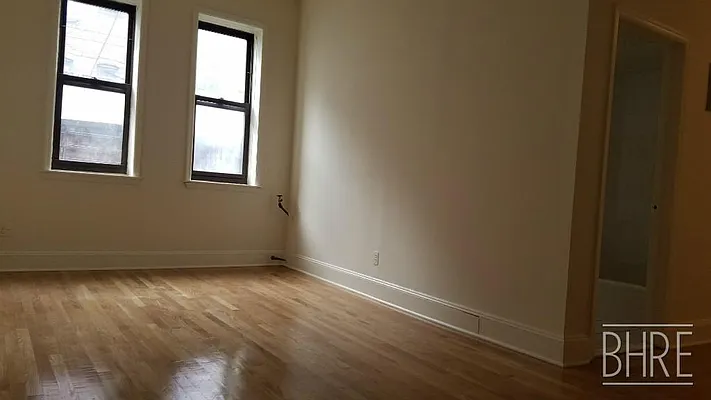 Rented by Brooklyn Heights Real Estate Inc | media 59