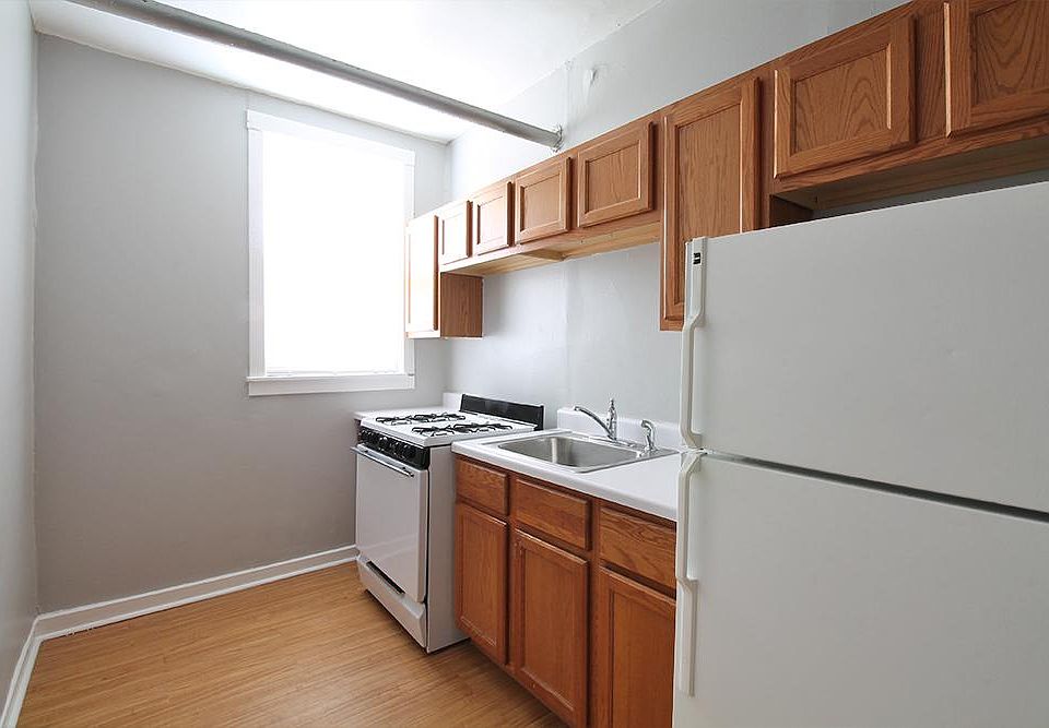 1st image of 32 Washington Blvd APT G