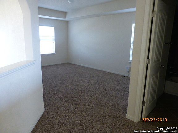 4th image of 5482 Cypress Pt