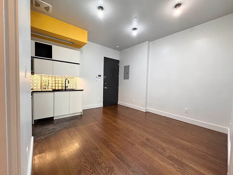 1487 Broadway #3B — Photo 13
