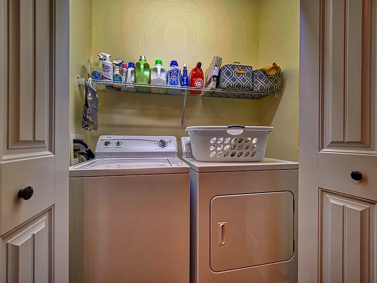 329 Arrowood Pointe — Photo 23