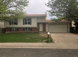 1233 S Argonne Cir, Aurora, CO 80017