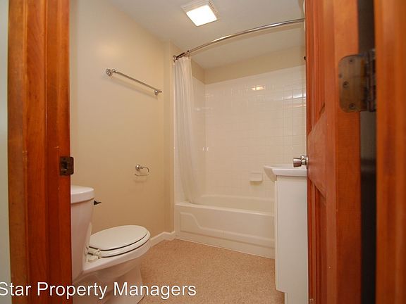 4th image of 213 N 8th Street 213 N 8th St