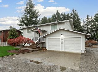 19496 S South End Rd, Oregon City, OR 97045