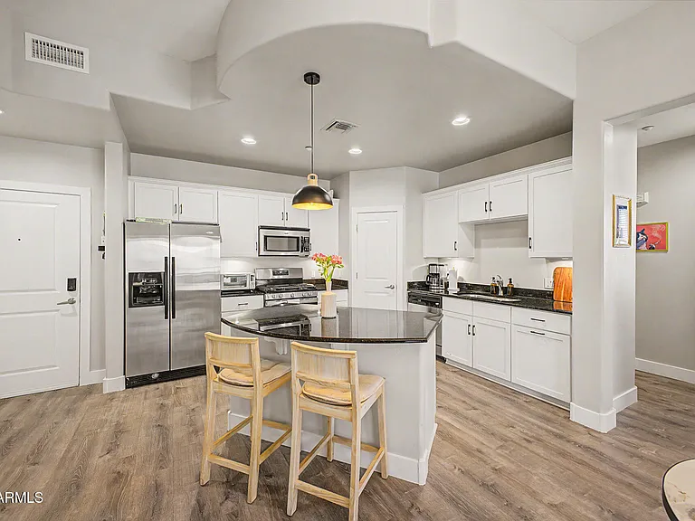 945 E Playa Del Norte Dr #2002 — Photo 9