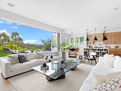 13336 Chalon Rd, Los Angeles, CA, 90049