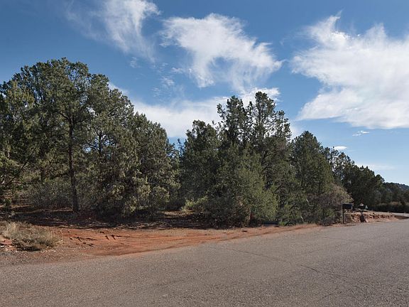3rd image of 200 Page Pkwy