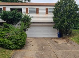 1112 Stanford Rd, Pittsburgh, PA 15212