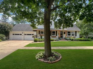 1531 W Stover St, Freeport, IL 61032